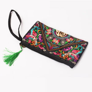 Women Ethnic National Retro Butterfly Flower Bags Handbag Coin Purse Embroidered Lady Clutch Tassel Small Flap Summer Bolsa Sale