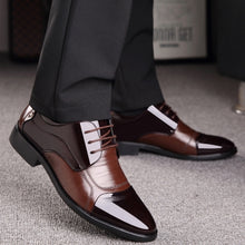 Load image into Gallery viewer, NPEZKGC New Spring Fashion Oxford Business Men Shoes Genuine Leather High Quality Soft Casual Breathable Men&#39;s Flats Zip Shoes