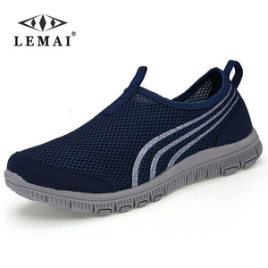 LEMAI 2018 Men Sneakers,Unisex Lover Shoes Summer Casual Men Shoe Breathable Network Shoes man Slip On Flats For Man 35-46