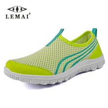 Load image into Gallery viewer, LEMAI 2018 Men Sneakers,Unisex Lover Shoes Summer Casual Men Shoe Breathable Network Shoes man Slip On Flats For Man 35-46