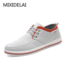 Load image into Gallery viewer, 2018 New Men&#39;s Shoes Plus Size 39-47 Men&#39;s Flats,High Quality Casual Men Shoes Big Size Handmade Moccasins Shoes for Male