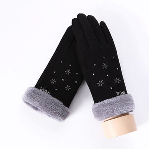 New Winter Female Lace Warm Cashmere Three Ribs Cute Bear Mittens Double thick Plush Wrist Women Touch Screen Driving Gloves 81C