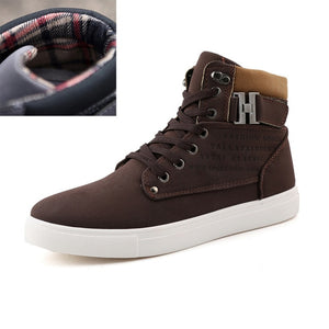 2018 Hot Men Boots Fashion Warm Winter Men shoes Autumn Leather Footwear For Man New High Top Canvas Casual Shoes Men