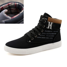 Load image into Gallery viewer, 2018 Hot Men Boots Fashion Warm Winter Men shoes Autumn Leather Footwear For Man New High Top Canvas Casual Shoes Men