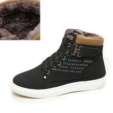 Load image into Gallery viewer, 2018 Hot Men Boots Fashion Warm Winter Men shoes Autumn Leather Footwear For Man New High Top Canvas Casual Shoes Men